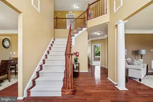 16249 Chase Eagle Ln, Woodbridge, VA 22191 - Photo 3