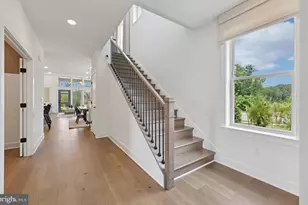 15352 Yellow Jasper Wy, Haymarket, VA 20169 - Photo 5