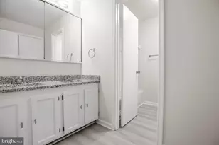 16238 Taconic Cir, Dumfries, VA 22025 - Photo 13