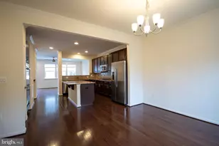 8024 Cayzer Ln, Gainesville, VA 20155 - Photo 5