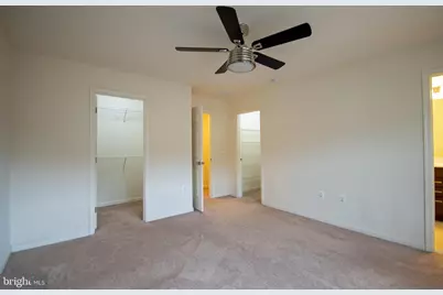 8024 Cayzer Lane, Gainesville, VA 20155 - Photo 23