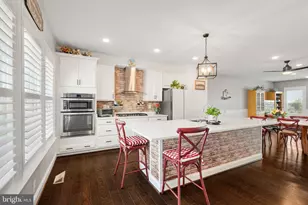 1857 Shadding Bay Ln, Dumfries, VA 22026 - Photo 11