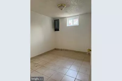 13409 Pinetree Drive, Woodbridge, VA 22191 - Photo 11