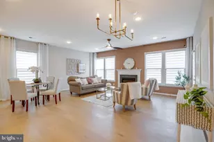 6868 Moonstone Peony Ln, Haymarket, VA 20169 - Photo 15