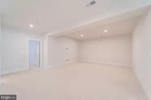 8701 Maple Springs Pl, Manassas, VA 20112 - Photo 73