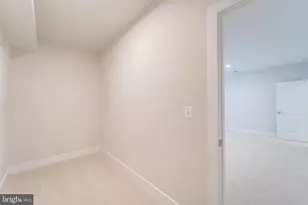 8701 Maple Springs Pl, Manassas, VA 20112 - Photo 71