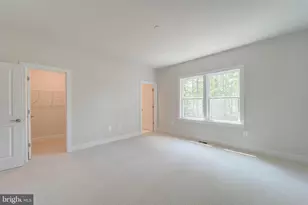 8701 Maple Springs Pl, Manassas, VA 20112 - Photo 35