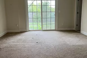 8429 Girvan Ct, Manassas, VA 20109 - Photo 9