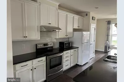 8429 Girvan Court, Manassas, VA 20109 - Photo 19