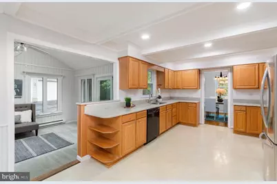 13750 Ensenada Court, Manassas, VA 20112 - Photo 3