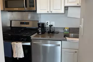 1602 Renate Dr, Woodbridge, VA 22192 - Photo 9