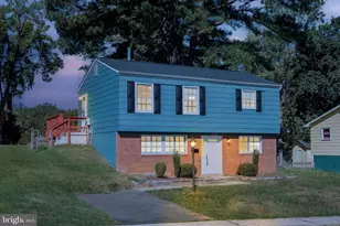 14220 Fallbrook Ln, Woodbridge, VA 22193 - Photo 1