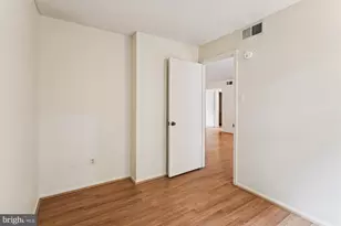 12129 Chaucer Ln, Woodbridge, VA 22192 - Photo 13