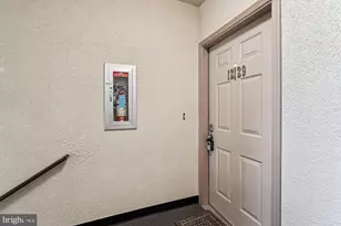 12129 Chaucer Ln, Woodbridge, VA 22192 - Photo 19