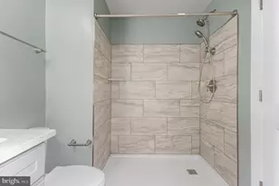 2114 Jellico Ct, Woodbridge, VA 22191 - Photo 37