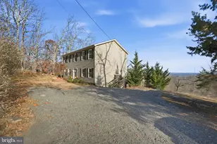 2419 Jackson Dr, Haymarket, VA 20169 - Photo 5