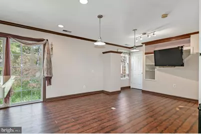 4716 Kentwood Lane, Woodbridge, VA 22193 - Photo 9