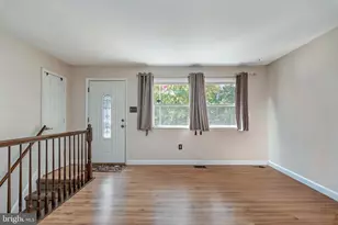 4716 Kentwood Ln, Woodbridge, VA 22193 - Photo 3