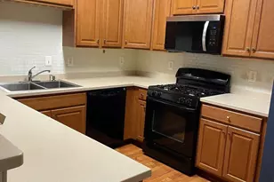 13953 Hollow Wind Way, Woodbridge, VA 22191 - Photo 9