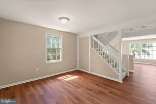 13143 Putnam Cir, Woodbridge, VA 22191 - Photo 3