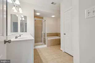 2576 Eastbourne Dr, Woodbridge, VA 22191 - Photo 35