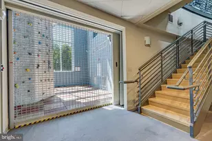 2576 Eastbourne Dr, Woodbridge, VA 22191 - Photo 51