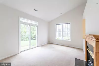 6868 Saddle Run Way, Gainesville, VA 20155 - Photo 19