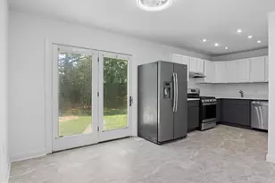 13203 Haddock Rd, Woodbridge, VA 22193 - Photo 9