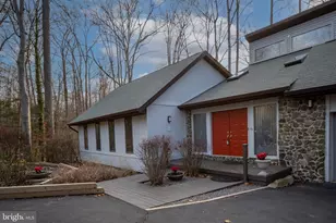 6207 Possum Trot Ct, Manassas, VA 20112 - Photo 11