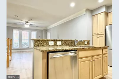 2396 Brookmoor Lane #401A, Woodbridge, VA 22191 - Photo 9