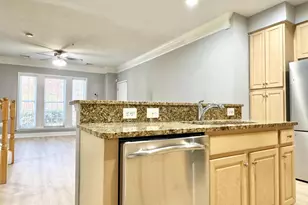 2396 Brookmoor Ln, Woodbridge, VA 22191 - Photo 9