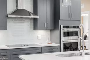 5810 Moonstone Wy, Haymarket, VA 20169 - Photo 3