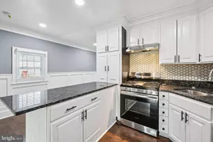 14413 Brook Dr, Woodbridge, VA 22193 - Photo 11