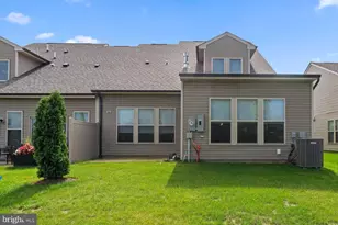 6411 Tulip Ter, Haymarket, VA 20169 - Photo 33