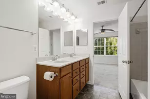 16012 Imperial Eagle Ct, Woodbridge, VA 22191 - Photo 17