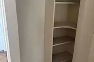 8827 Oak Hollow Ct, Manassas, VA 20110 - Photo 9