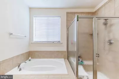 18776 Pier Trail Drive, Triangle, VA 22172 - Photo 15