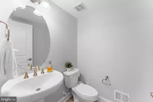 17372 Redshank Rd, Dumfries, VA 22026 - Photo 19