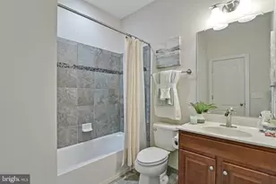 15333 Wits End Dr, Woodbridge, VA 22193 - Photo 37