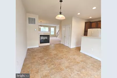 725 Chevington Court, Woodbridge, VA 22191 - Photo 17