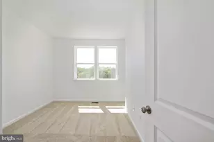 2518 Neabsco Common Pl, Woodbridge, VA 22191 - Photo 25