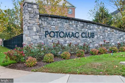 2689 Sheffield Hill Way, Woodbridge, VA 22191 - Photo 3