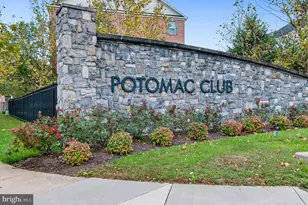 2689 Sheffield Hill Way, Woodbridge, VA 22191 - Photo 3