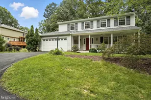 12871 Valleywood Dr, Woodbridge, VA 22192 - Photo 35