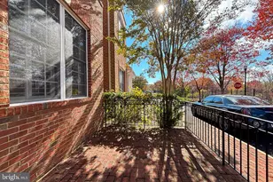 743 Vestal St, Woodbridge, VA 22191 - Photo 5