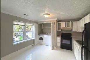 3615 Wharf Ln, Triangle, VA 22172 - Photo 5