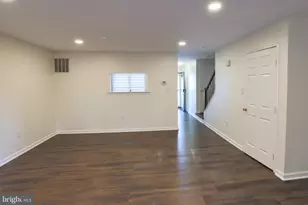 14436 Whisperwood Ct, Dumfries, VA 22025 - Photo 7