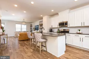 6113 Camerons Ferry Dr, Haymarket, VA 20169 - Photo 13