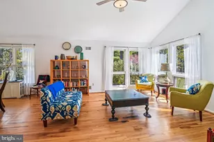 5850 Anthony Dr, Woodbridge, VA 22193 - Photo 11