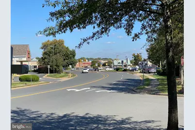 10535 Crestwood Drive #201, Manassas, VA 20109 - Photo 3